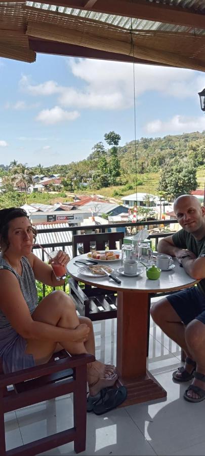 Moni Mahalika Hotel Kelimutu Bagian luar foto